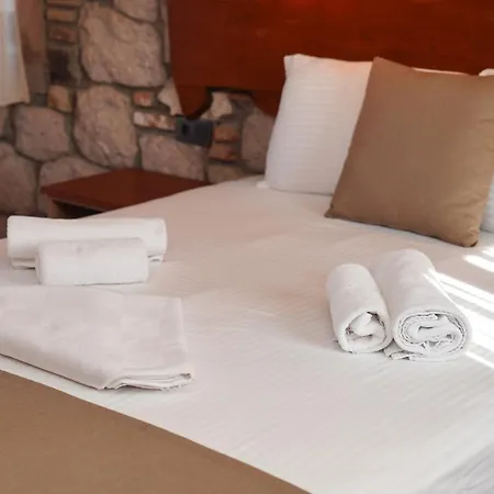 Boutique Stone House With Breakfast 3* Ayvalı