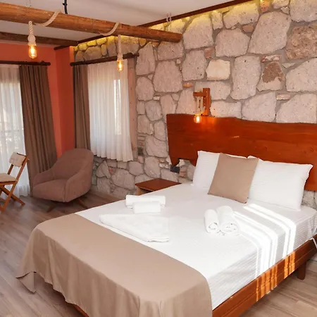 Boutique Stone House With Breakfast 3* Ayvalı